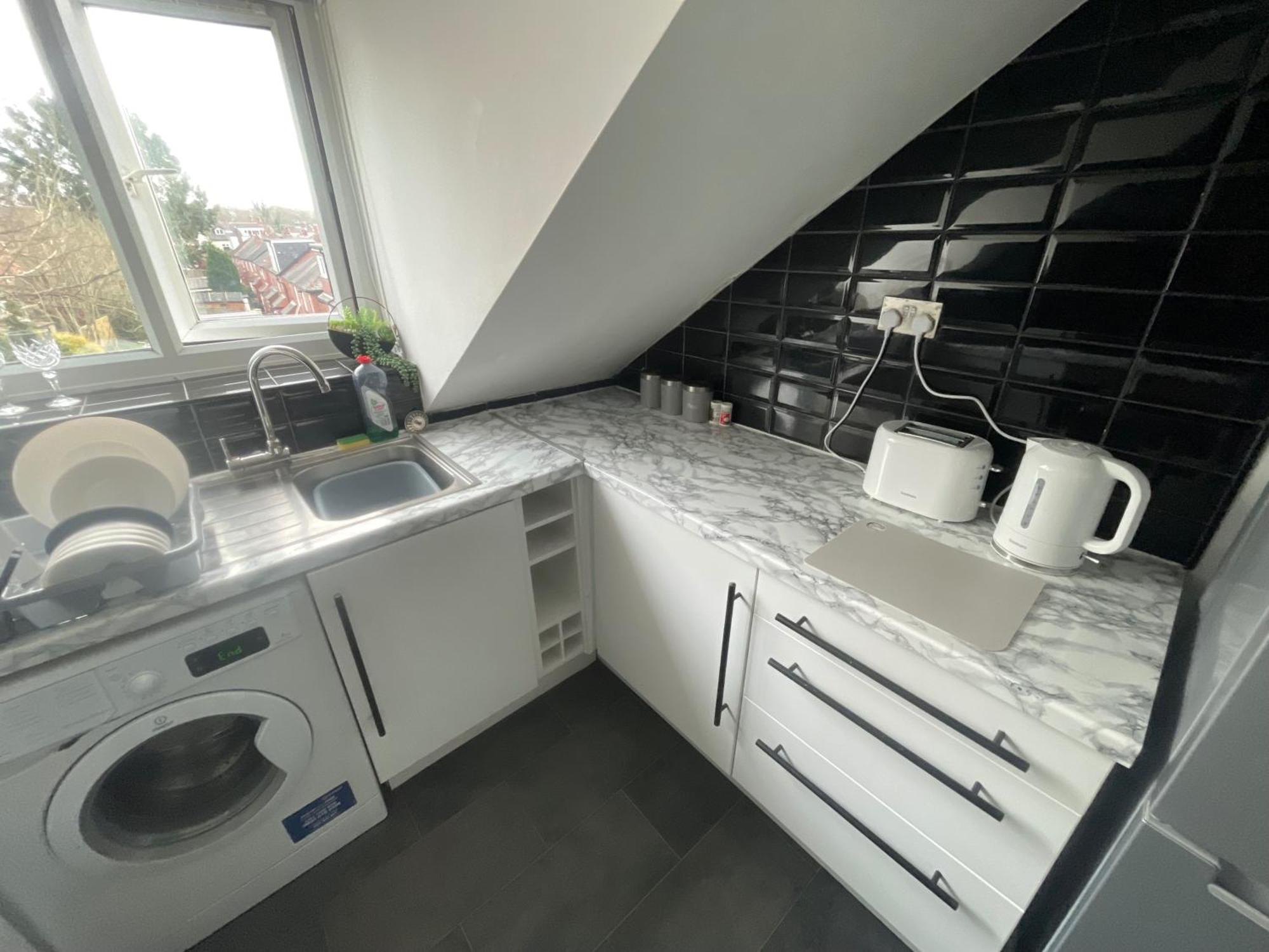 Stylish Two Bedroom In * Leeds (West Yorkshire)